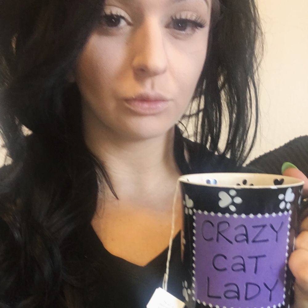Meet your Posher, Rayna Small